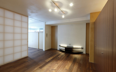 リビングから寝室