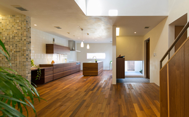 リビングからキッチン