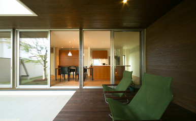 眺めのいい窓 デッキテラス